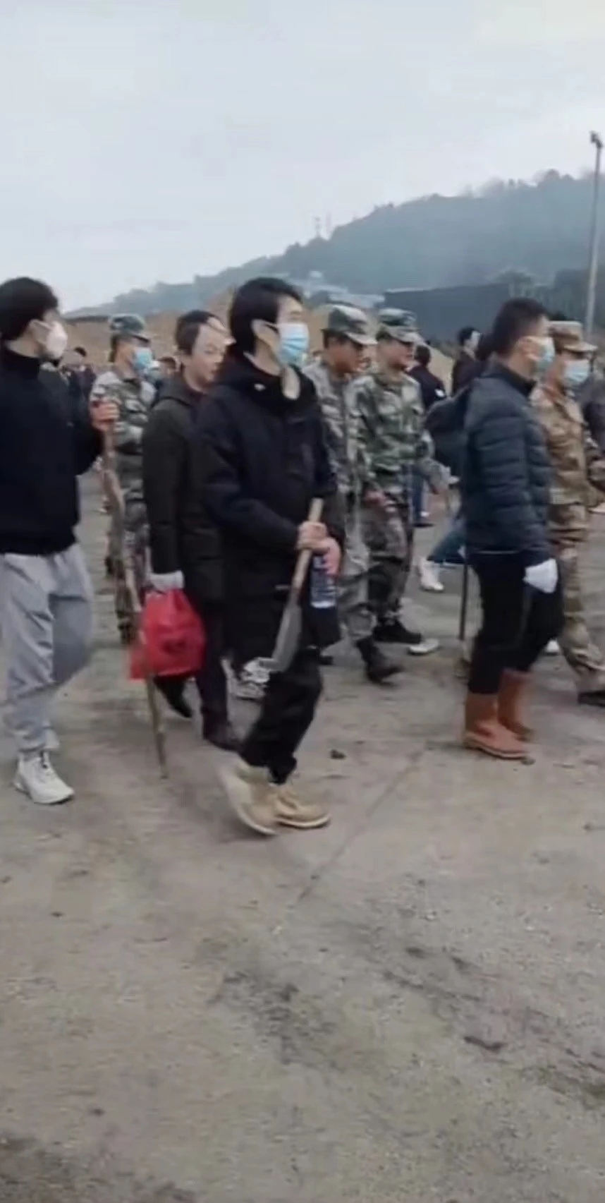 韩媒:“逃过”防疫检疫的韩国游客被驱逐出境，一年内限制入境中国